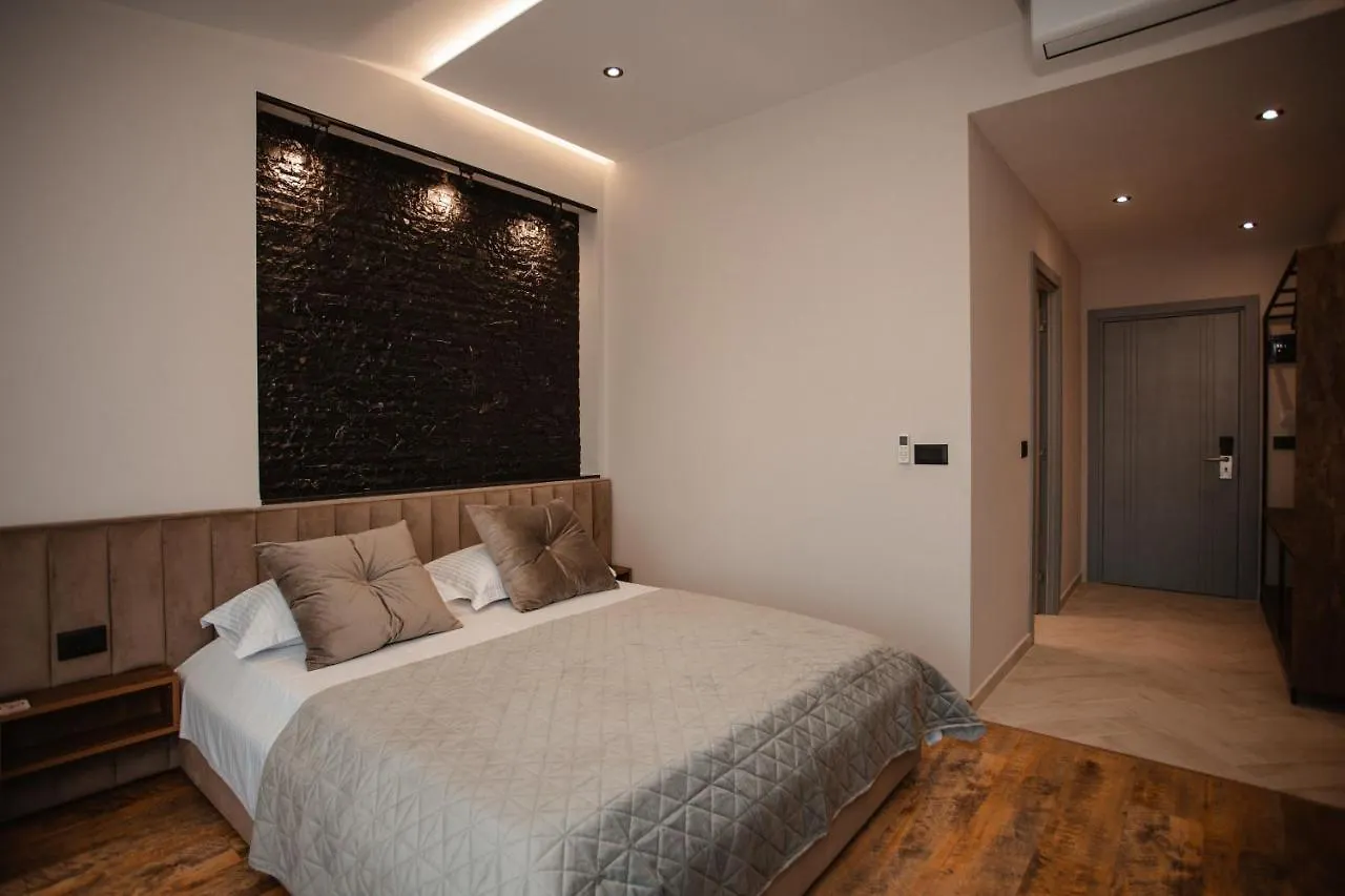 שקודר Centropolis Apartments 0*,