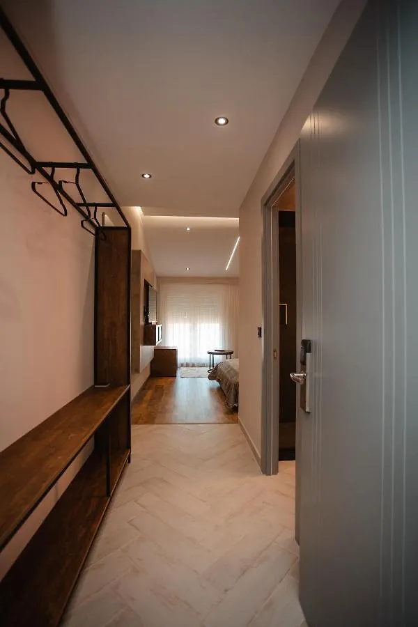 שקודר Centropolis Apartments