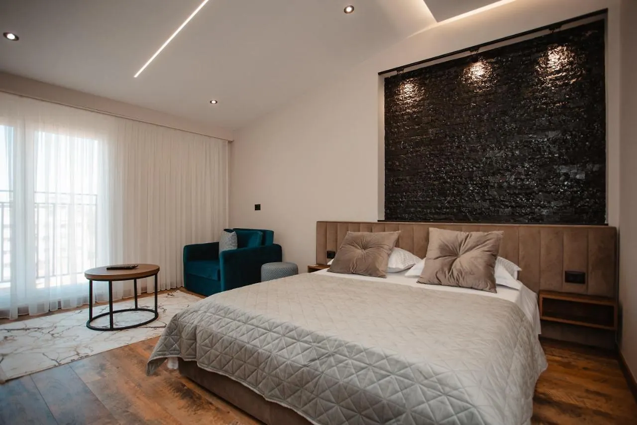 שקודר Centropolis Apartments