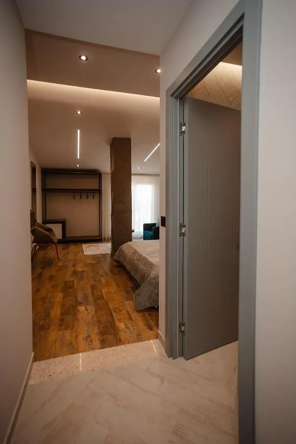 שקודר Centropolis Apartments