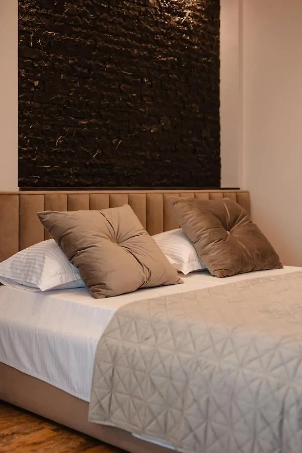 שקודר Centropolis Apartments